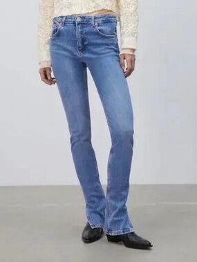 ZARA STRETCH SLIT HIGH RISE JEANS